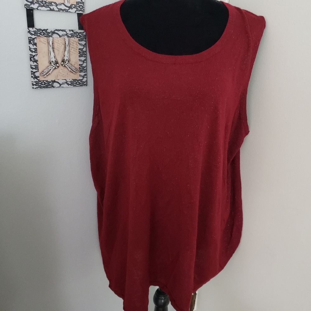 Catherines Red & Metallic Sleeveless Knit Top. Size 3X